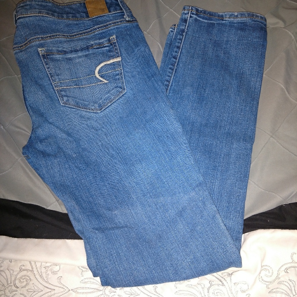 American Eagle jeans. Size 14.